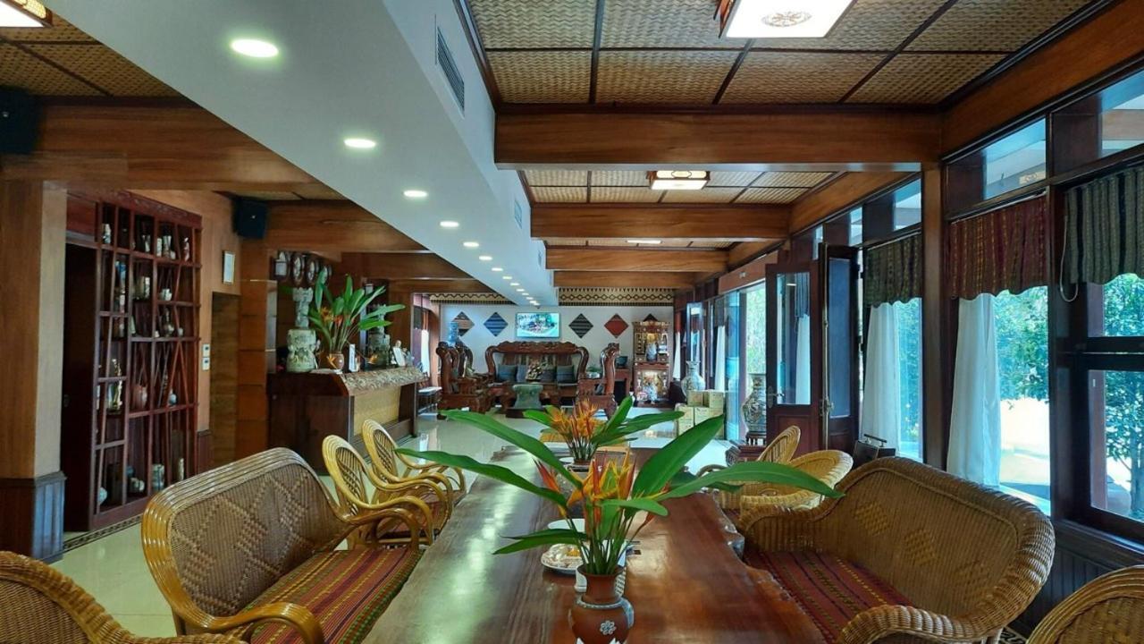 Hoa Binh Hotel Exterior foto
