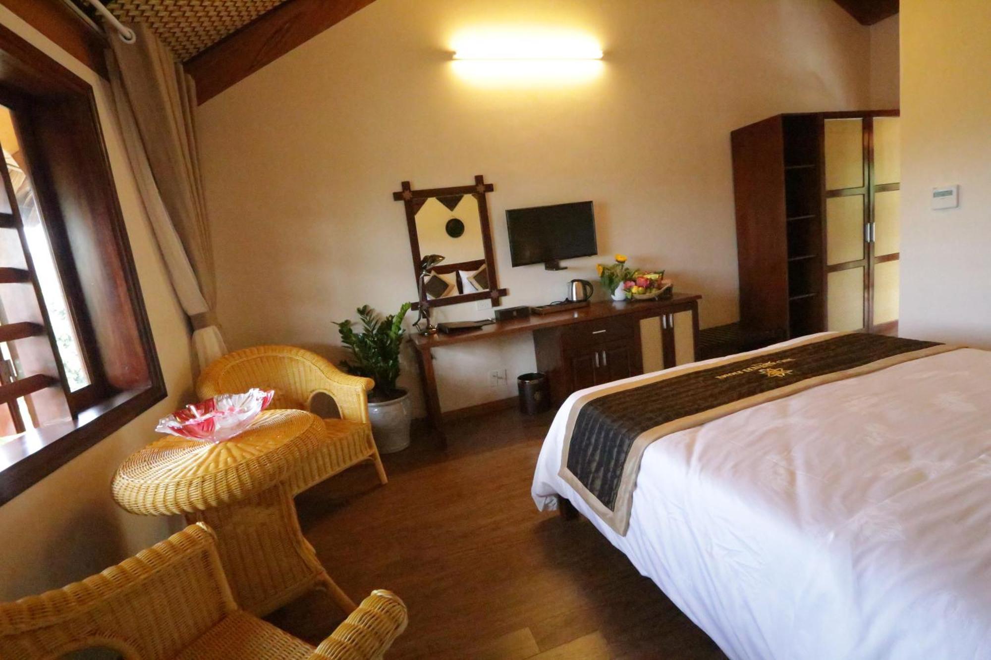 Hoa Binh Hotel Habitación foto