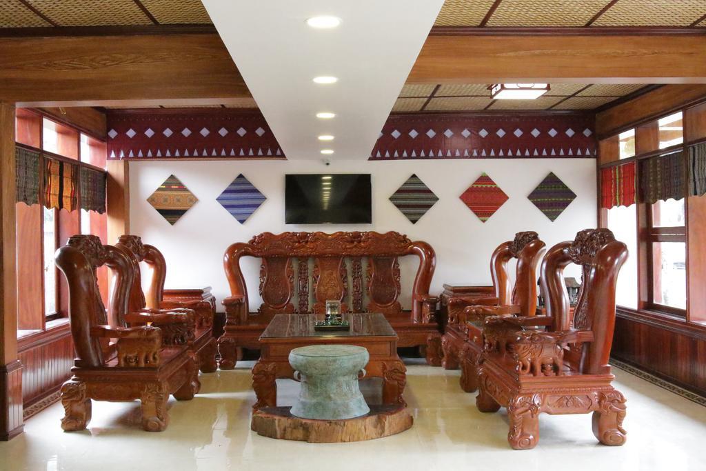 Hoa Binh Hotel Exterior foto