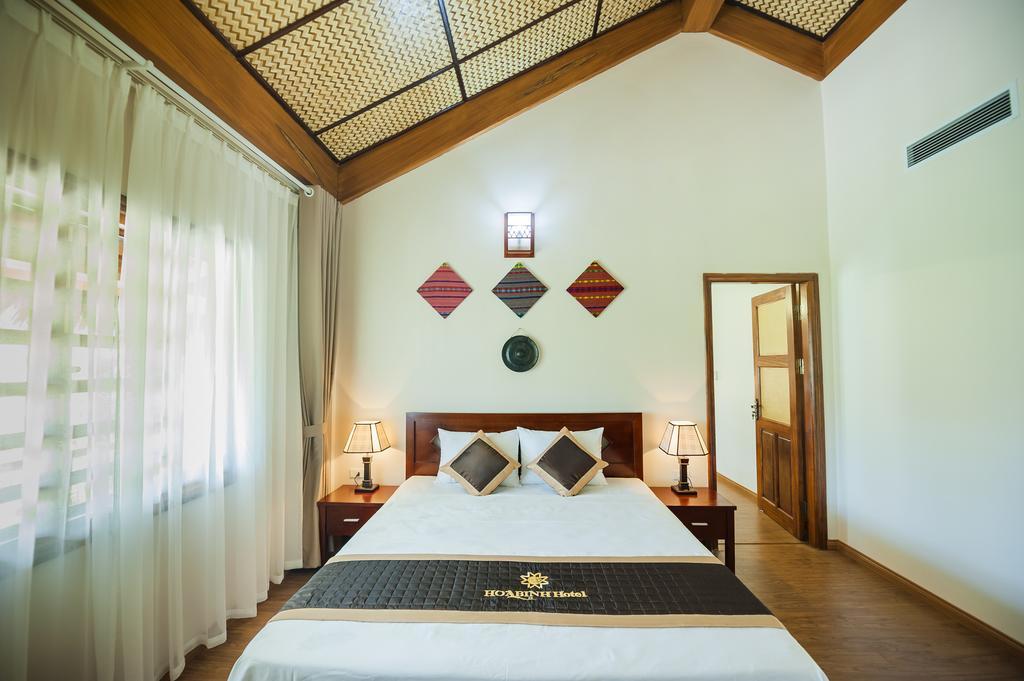 Hoa Binh Hotel Exterior foto