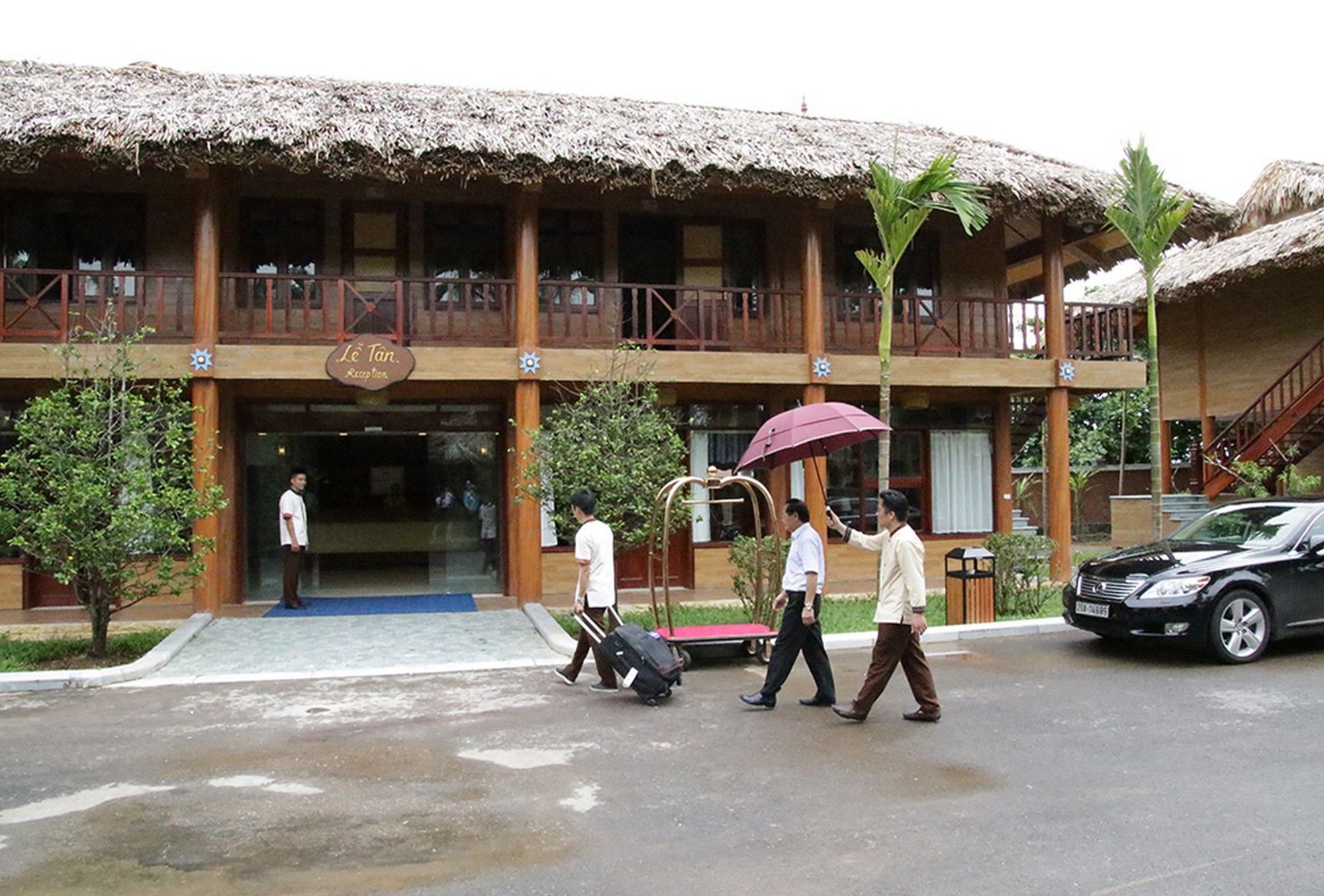 Hoa Binh Hotel Exterior foto